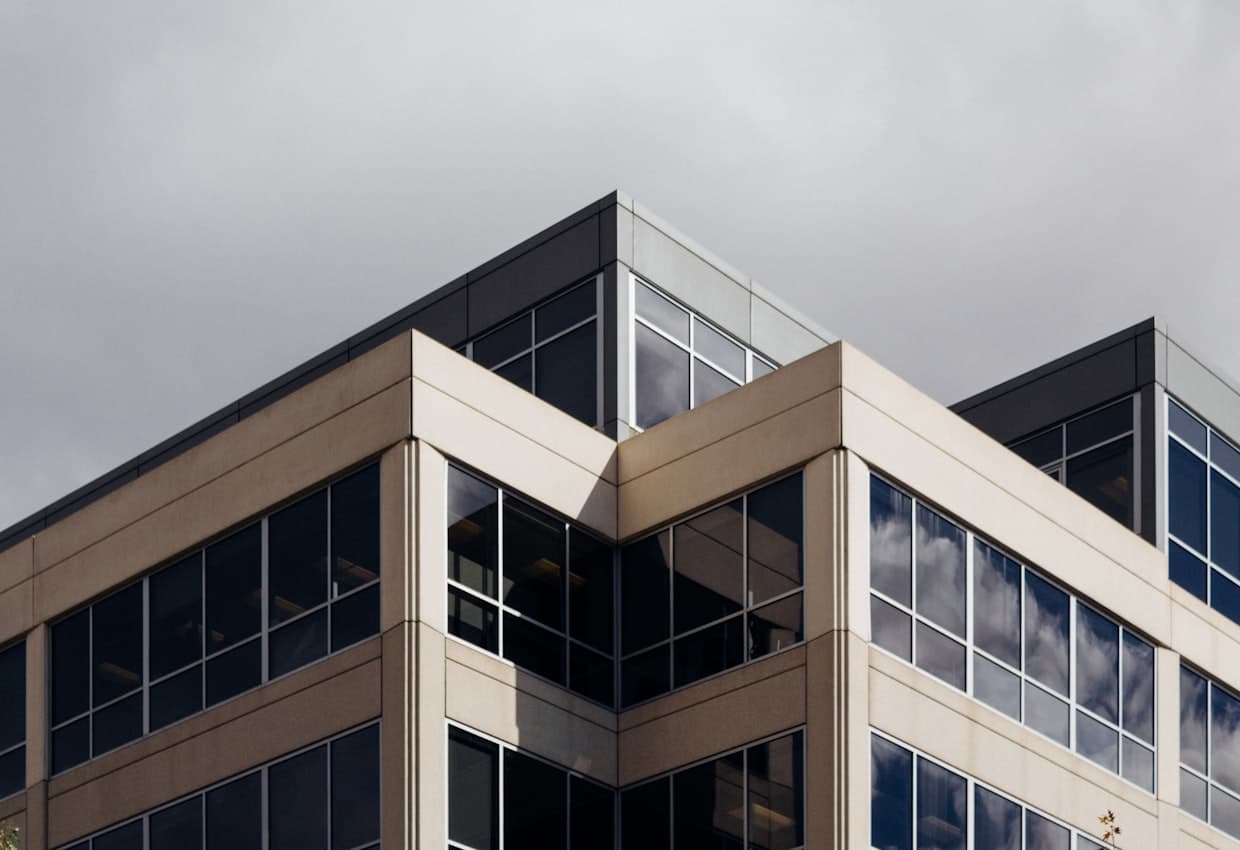 Commercial building with shop units